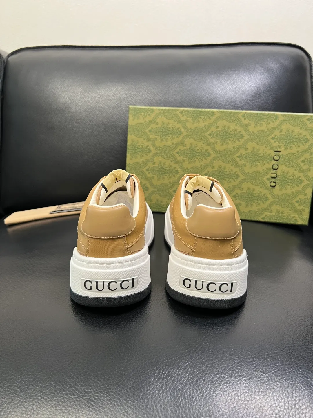 Men's shoes 💰840 Gucci high quality top crafts Gucci counter new original factory configuration, imported cowhide fabric from Italy, imported cowhide lining, breathable and comfortable, sole: original factory special supply original sole super comfortable, original factory and single goods, welcome to compare, code number 38-44 (customized 45 46)